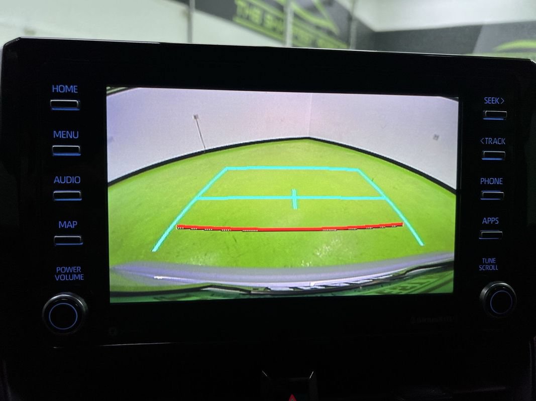 Used 2021 Toyota Corolla LE FWD image 22