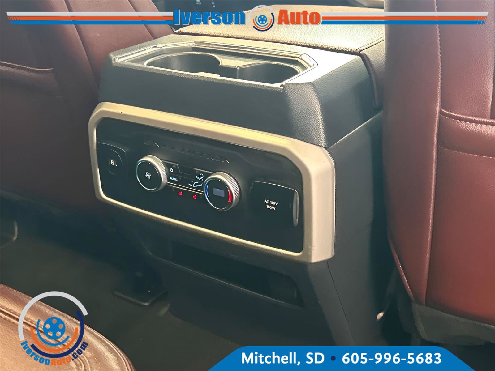 Used 2024 Ford Expedition Max Limited AWD/4WD image 38