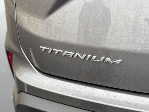 Used 2024 Ford Edge Titanium AWD/4WD image 7