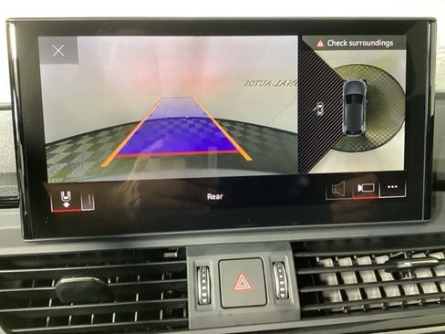 Certified 2025 Audi Q5 2.0T Premium Plus w/ Premium Plus Package image 25