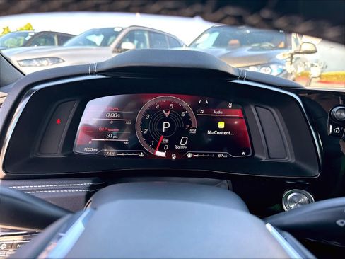Used 2024 Chevrolet Corvette Stingray Preferred Cpe RWD image 15