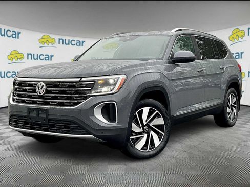 New 2026 Volkswagen Atlas SEL image 4