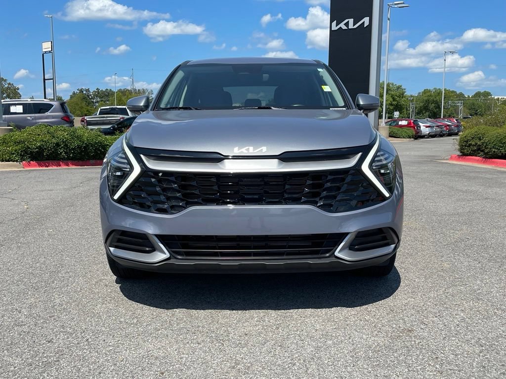 Certified 2025 Kia Sportage EX FWD image 2