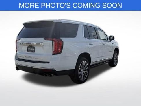 Used 2021 GMC Yukon Denali w/ Denali Premium Package image 4