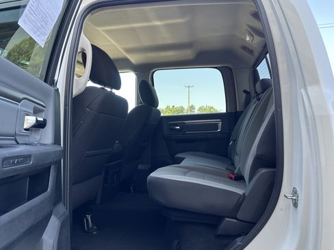 Used 2023 RAM 1500 Classic SLT w/ Trailer & Traction Group AWD/4WD image 9