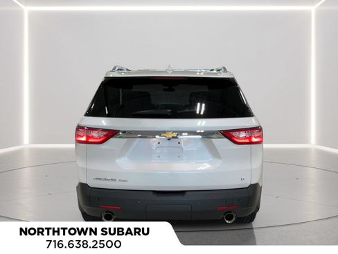 Used 2018 Chevrolet Traverse LT AWD/4WD image 4