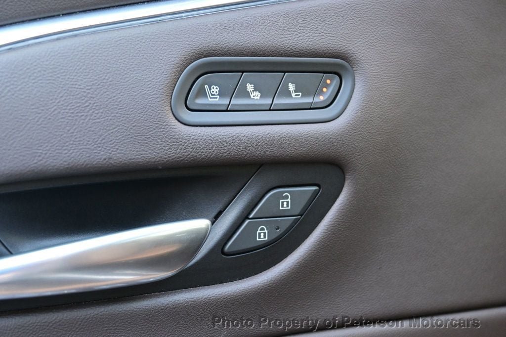 Used 2021 Cadillac Escalade Premium Luxury RWD image 25
