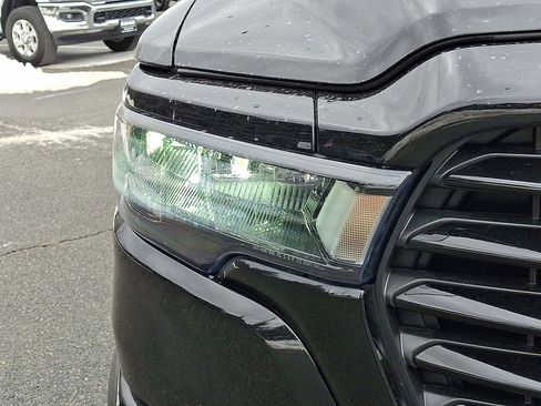 Used 2026 RAM 1500 Laramie w/ Night Edition image 28