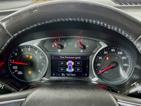Used 2019 Chevrolet Equinox LT AWD/4WD image 12