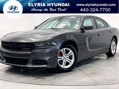 Used 2019 Dodge Charger SXT w/ Leather Interior Group