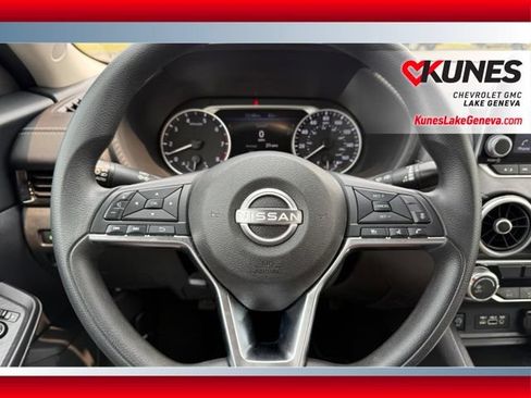 Used 2024 Nissan Sentra SV FWD image 28