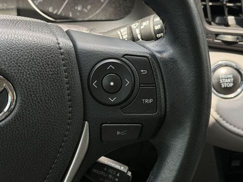 Used 2016 Toyota RAV4 Limited FWD image 15