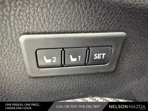 Used 2014 Toyota RAV4 Limited w/ Technology Package FWD image 22