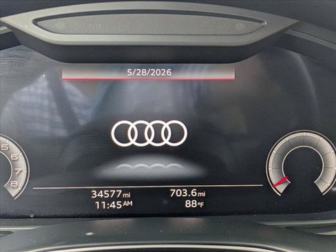 Used 2022 Audi Q8 Premium Plus AWD/4WD image 11