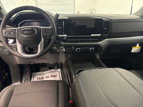 New 2026 GMC Sierra 3500 SLE w/ SLE Convenience Package AWD/4WD image 13