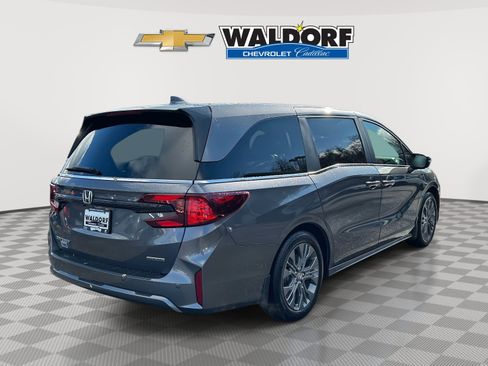 Used 2025 Honda Odyssey Touring image 6