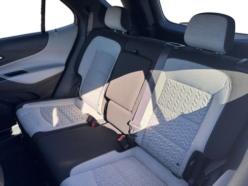Used 2023 Chevrolet Equinox LT image 13
