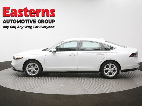 Used 2023 Honda Accord LX image 59