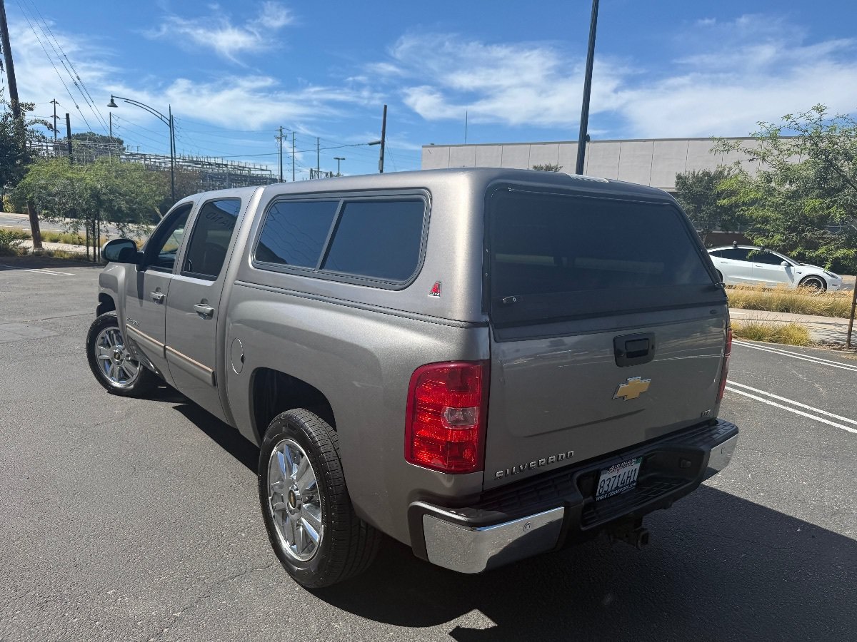 Used 2013 Chevrolet Silverado 1500 LTZ RWD image 9