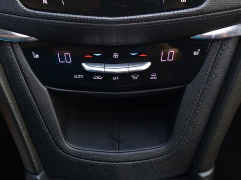 Used 2022 Cadillac XT5 Sportv w/ Technology Package AWD/4WD image 30