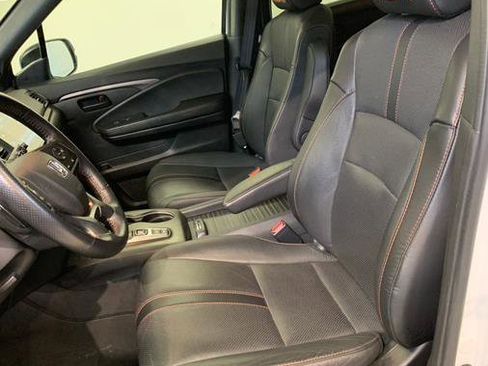 Used 2022 Honda Passport TrailSport image 17