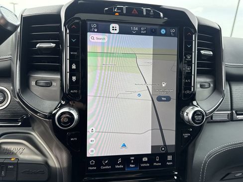 Used 2024 RAM 2500 Limited image 18