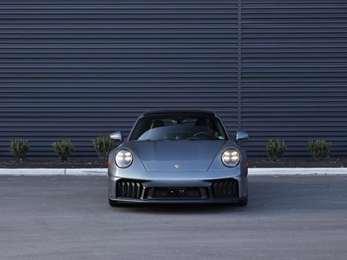 Certified 2025 Porsche 911 Carrera GTS image 10