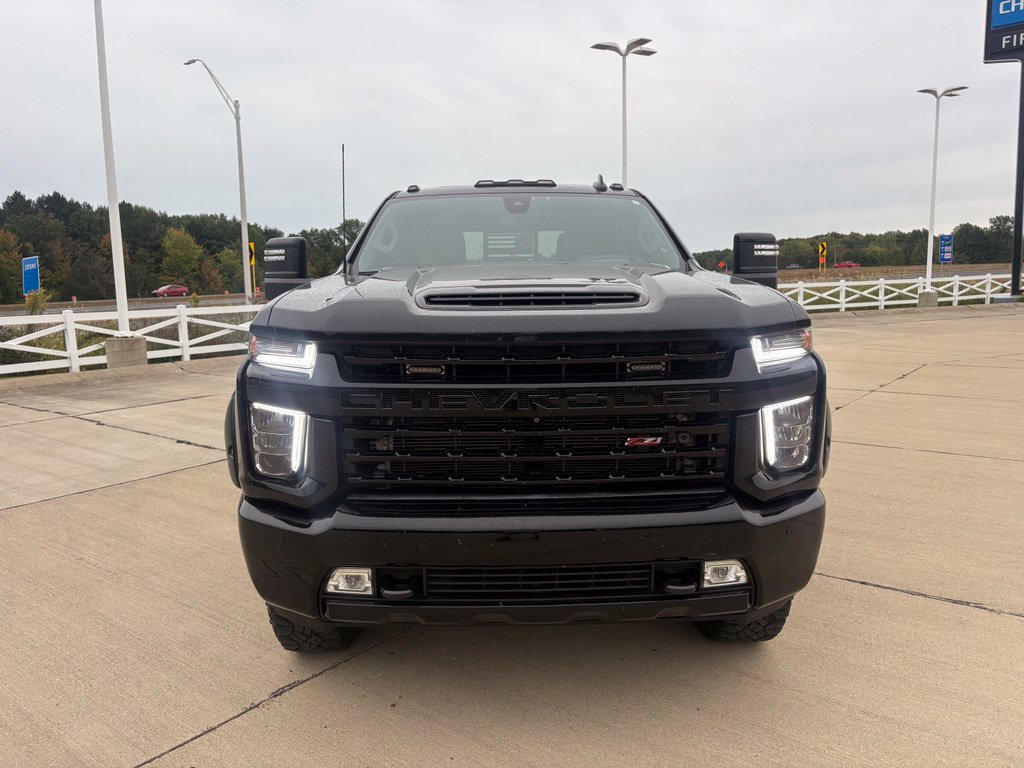 Used 2021 Chevrolet Silverado 3500 LTZ w/ LTZ Plus Package AWD/4WD image 9