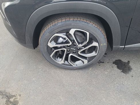 New 2026 Chevrolet Trax RS w/ Sunroof Package image 6