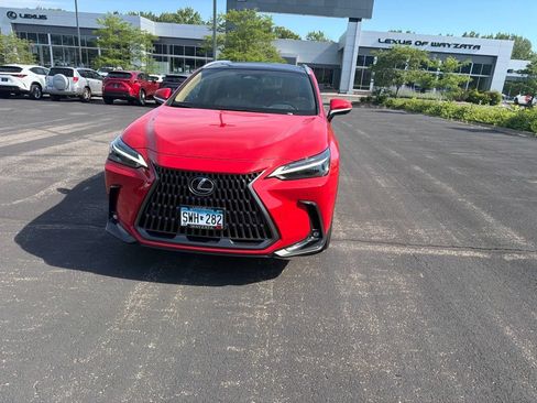 Used 2025 Lexus NX 350h AWD w/ Luxury Package image 9