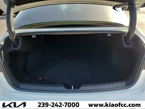 Certified 2025 Kia K5 GT-Line w/ GT-Line Premium Package FWD image 11