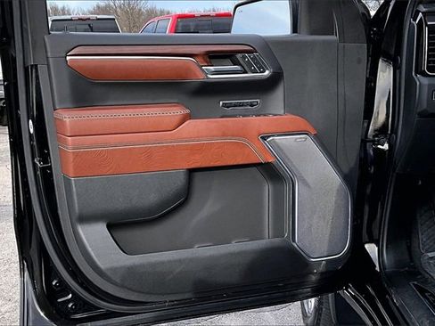 Used 2024 GMC Sierra 1500 Denali Ultimate image 21