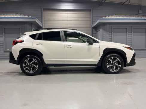 Certified 2024 Subaru Crosstrek 2.0i Premium AWD/4WD image 10