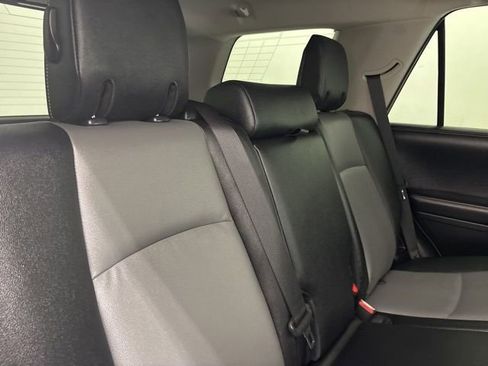 Used 2019 Toyota 4Runner SR5 Premium image 26