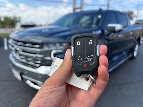 Used 2022 Chevrolet Silverado 1500 LTZ w/ LTZ Convenience Package II image 60