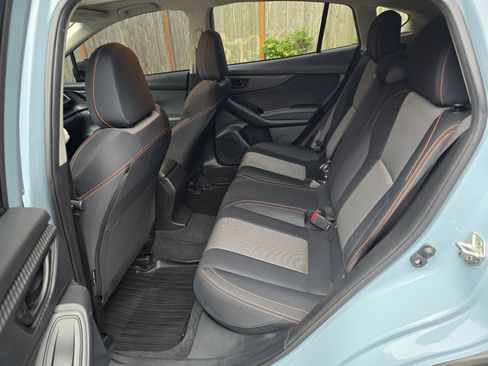 Used 2022 Subaru Crosstrek 2.0i Premium w/ Moonroof Package image 16