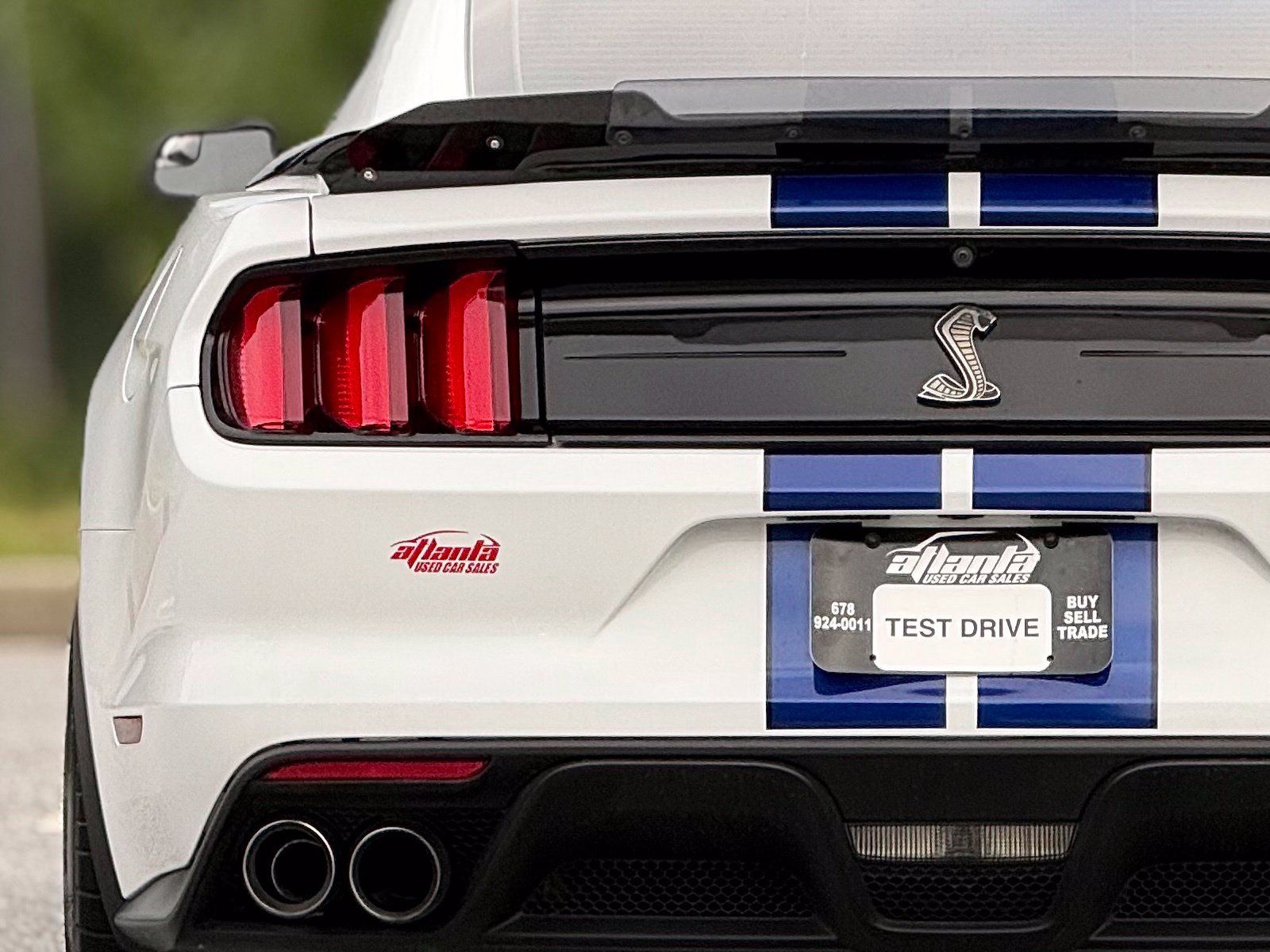 Used 2016 Ford Mustang Shelby GT350 w/ Technology Package RWD image 16