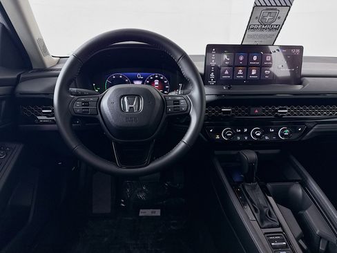 New 2025 Honda Accord EX-L image 25