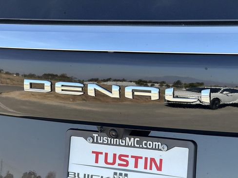 New 2026 GMC Yukon XL Denali RWD image 30
