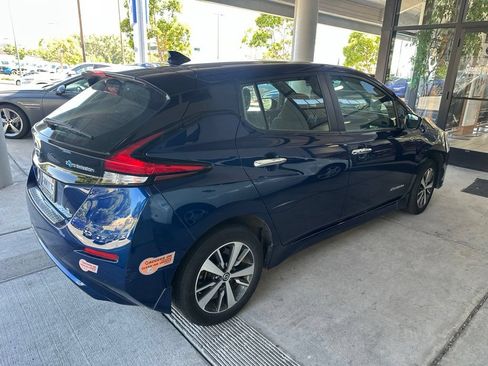 Used 2019 Nissan Leaf S Plus w/ Protection Package FWD image 4