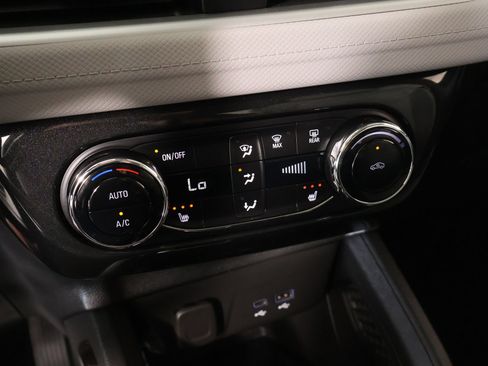 Used 2026 Chevrolet TrailBlazer LT w/ Convenience Package FWD image 7