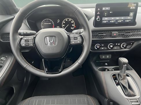 New 2026 Honda HR-V Sport image 8