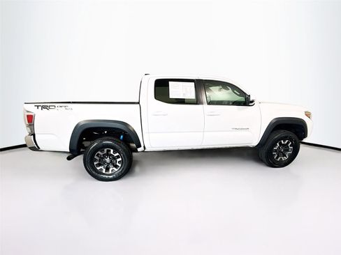 Used 2022 Toyota Tacoma TRD Off-Road RWD image 28