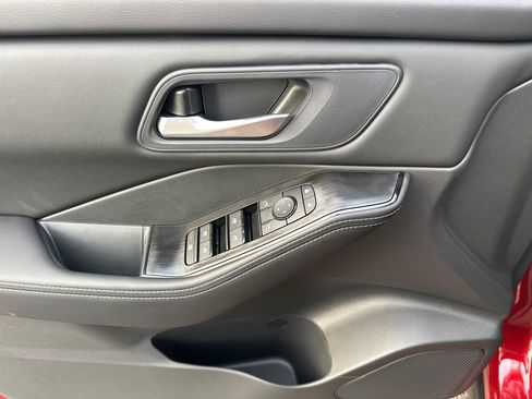 New 2026 Nissan Rogue SV AWD/4WD image 19