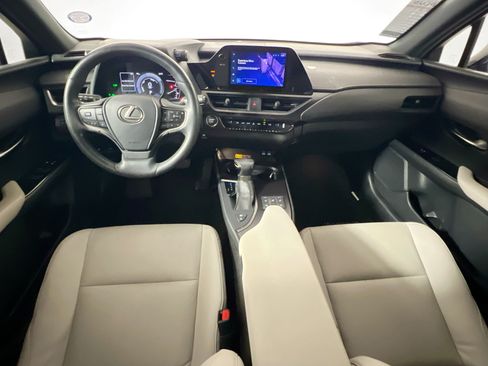 Used 2023 Lexus UX 250h FWD w/ Accessory Package (Z2) image 29