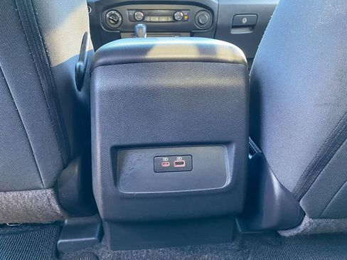 Used 2023 Nissan Frontier PRO-4X w/ Technology Package image 23