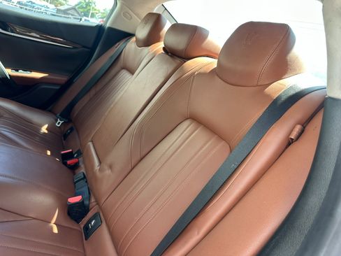 Used 2016 Maserati Ghibli S image 44