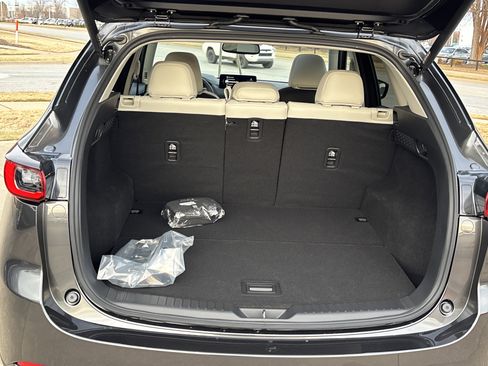 New 2025 MAZDA CX-5 AWD 2.5 S w/ Preferred Package image 8