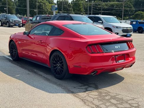 Used 2017 Ford Mustang GT w/ GT Performance Package RWD image 5