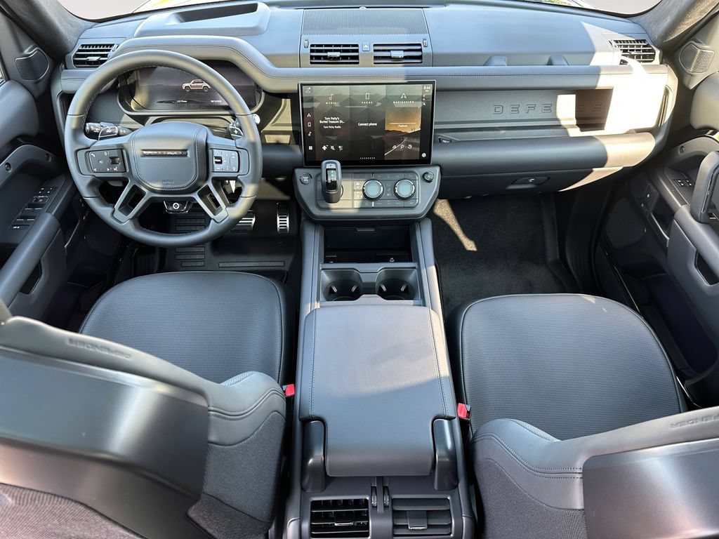 New 2026 Land Rover Defender 110 OCTA AWD/4WD image 10